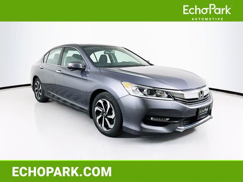 Used 2017 Honda Accord EX image 1