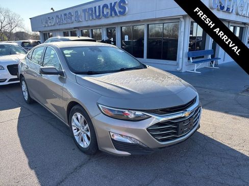 Used 2023 Chevrolet Malibu LT image 1