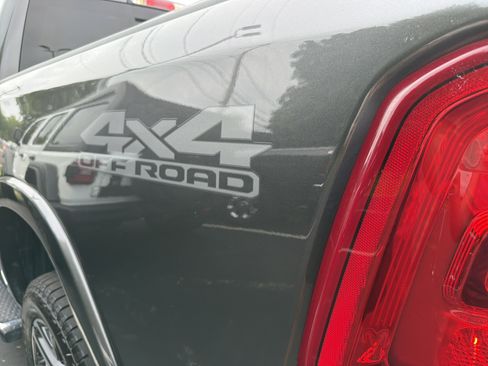 Certified 2025 RAM 1500 Laramie AWD/4WD image 11