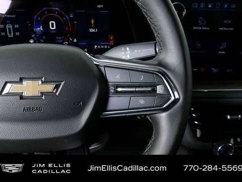 Used 2025 Chevrolet Tahoe LT RWD image 10