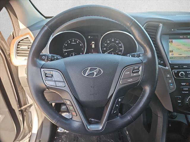 Used 2017 Hyundai Santa Fe Limited AWD/4WD image 14