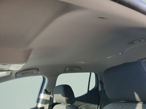 Used 2019 GMC Acadia SLE image 20