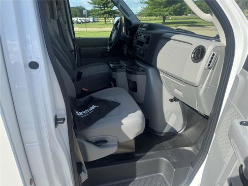 New 2026 Ford E-350 and Econoline 350 Super Duty w/ Power Equipment Group RWD image 12