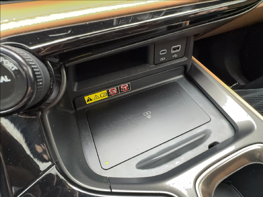 Used 2025 Lexus NX 250 FWD w/ Towing Package (2000 Lbs) image 48