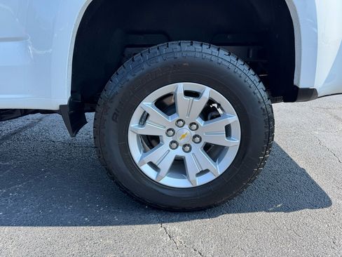 Used 2022 Chevrolet Colorado LT w/ Fleet Safety Package image 13