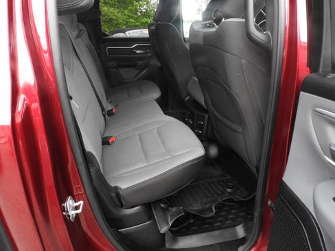 Used 2021 RAM 1500 Big Horn AWD/4WD image 10