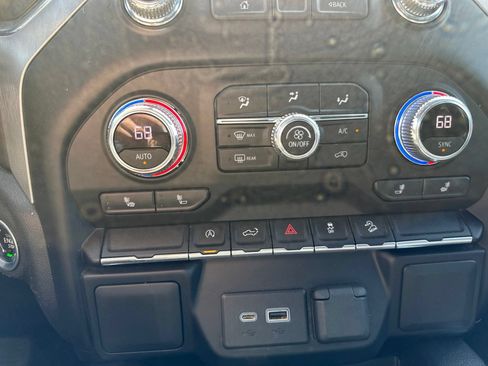Used 2021 GMC Sierra 1500 Elevation w/ X31 Off-Road Package AWD/4WD image 21
