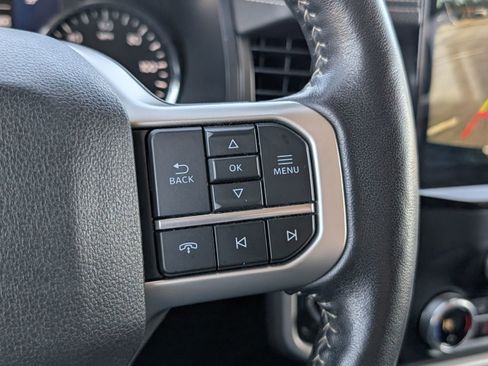 Used 2024 Ford Expedition Max XLT image 26