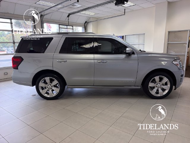 Certified 2023 Ford Expedition Platinum AWD/4WD image 10