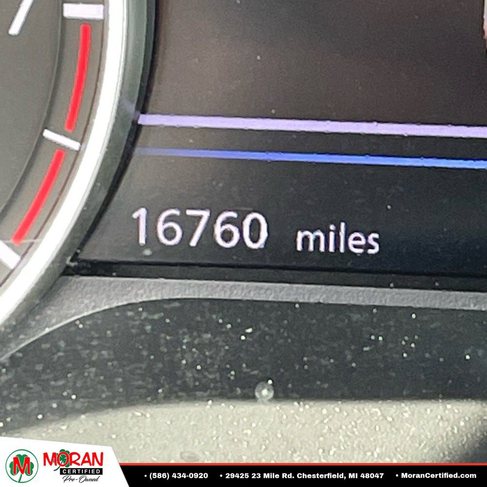 Used 2025 Nissan Sentra SV FWD image 16