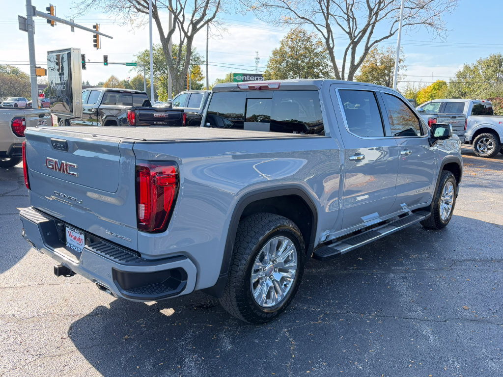 Used 2024 GMC Sierra 1500 Denali AWD/4WD image 11