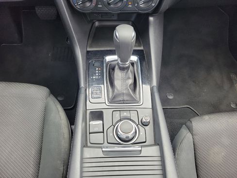 Used 2017 MAZDA MAZDA3 Sport FWD image 15