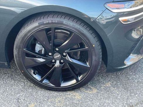 Used 2023 Genesis G70 2.0T w/ Sport Prestige Package AWD/4WD image 8