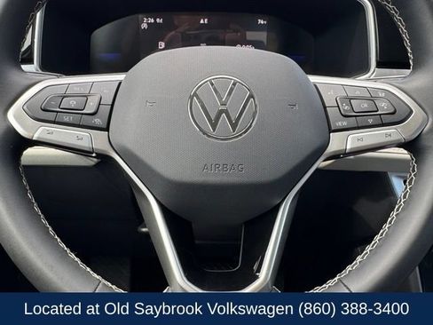 Certified 2026 Volkswagen Taos SE AWD/4WD image 36