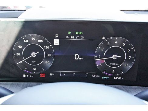 Used 2023 Kia Telluride SX FWD image 16