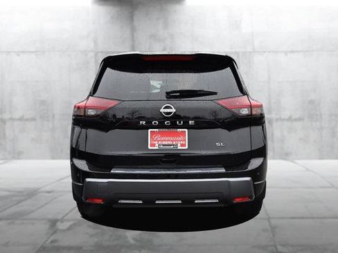 Certified 2024 Nissan Rogue SL image 6