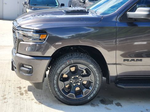 New 2026 RAM 1500 Express AWD/4WD image 10