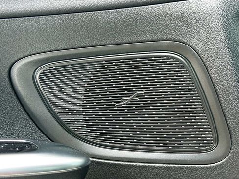 Used 2022 Mercedes-Benz C 300 Sedan image 18