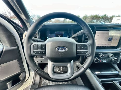 New 2026 Ford F250 Lariat w/ FX4 Off-Road Package image 16