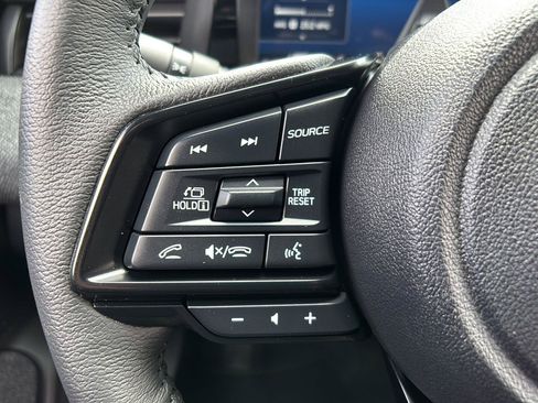 Used 2026 Subaru Outback Premium AWD/4WD image 30