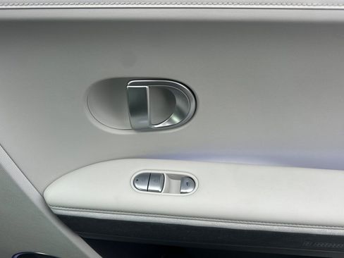Certified 2024 Hyundai Ioniq 5 Limited image 19