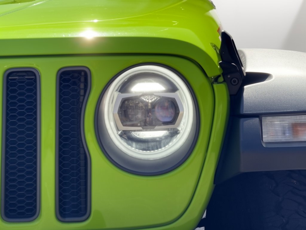 Used 2021 Jeep Wrangler Rubicon AWD/4WD image 12