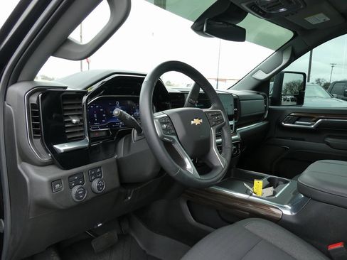 Certified 2024 Chevrolet Silverado 2500 LT w/ All Star Edition image 21