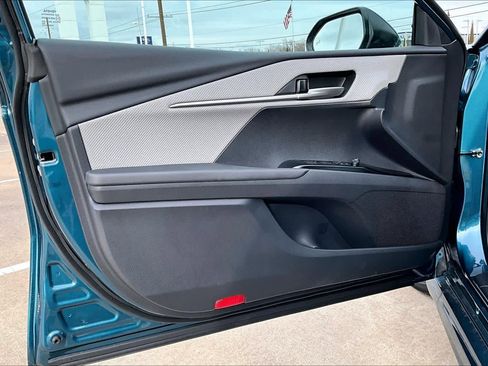 New 2026 Toyota Camry SE image 10