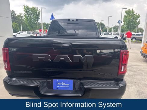 Used 2025 RAM 2500 Laramie w/ Night Edition AWD/4WD image 5