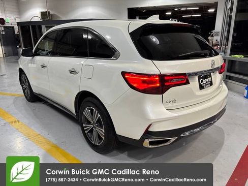 Used 2017 Acura MDX SH-AWD image 4