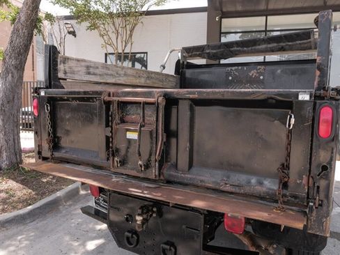 Used 2015 Ford F550 4x4 Regular Cab Super Duty image 33