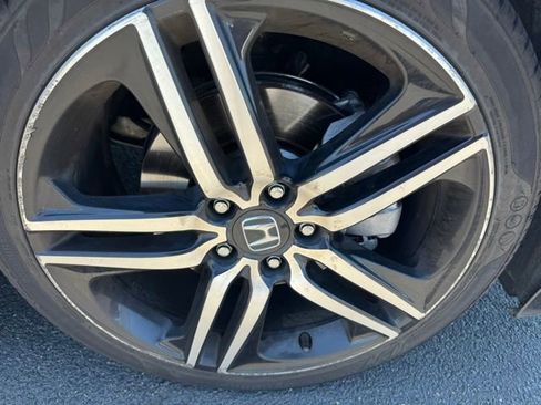 Used 2016 Honda Accord Sport image 21