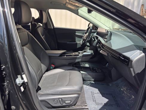 Used 2022 Kia EV6 Wind w/ Wind Technology Package AWD/4WD image 14