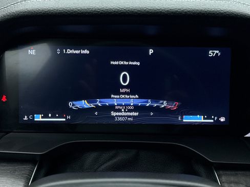 Used 2023 Jeep Grand Cherokee Limited w/ Luxury Tech Group II image 13