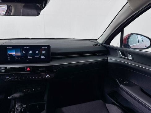 Certified 2025 Kia K5 LXS FWD image 21