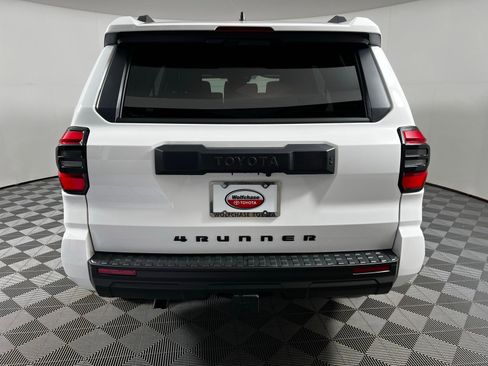 Certified 2025 Toyota 4Runner SR5 image 6