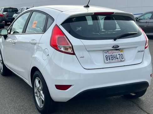 Used 2019 Ford Fiesta SE image 4