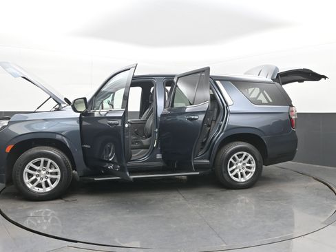 Used 2021 Chevrolet Tahoe LT image 39