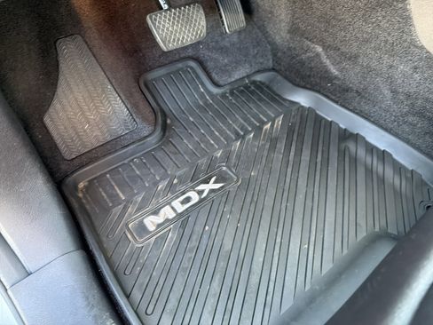 Certified 2018 Acura MDX SH-AWD image 17