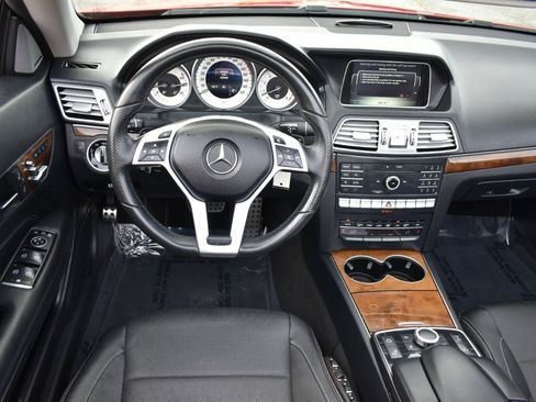 Used 2016 Mercedes-Benz E 550 Cabriolet image 22