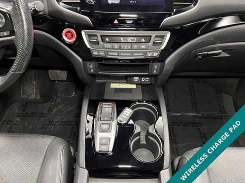 Used 2023 Honda Passport Elite image 8