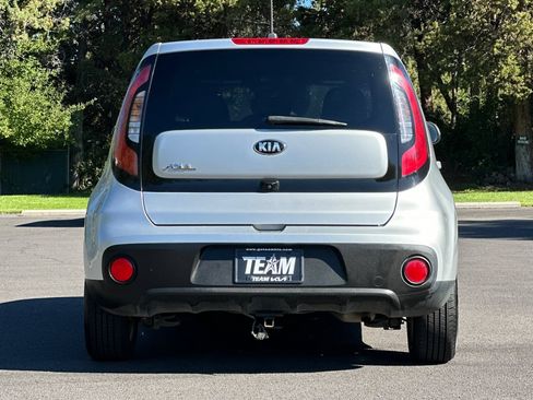 Used 2019 Kia Soul FWD image 5