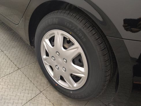 Used 2023 Kia Forte LX FWD image 31
