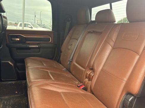 Used 2022 RAM 3500 Limited AWD/4WD image 13