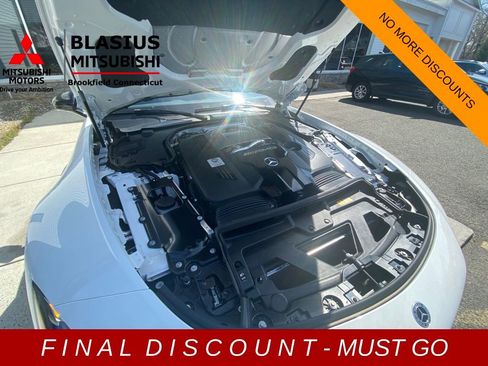 Used 2022 Mercedes-Benz SL 55 AMG 4MATIC w/ Driver Assistance Package image 66