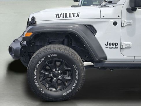 Used 2022 Jeep Wrangler Unlimited Sport AWD/4WD image 9