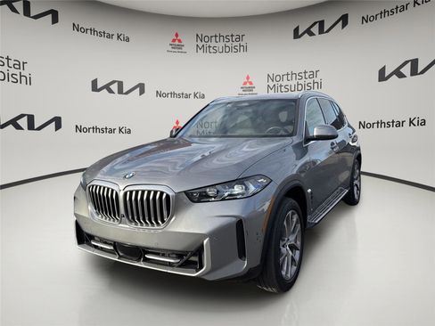 Used 2024 BMW X5 xDrive40i image 9