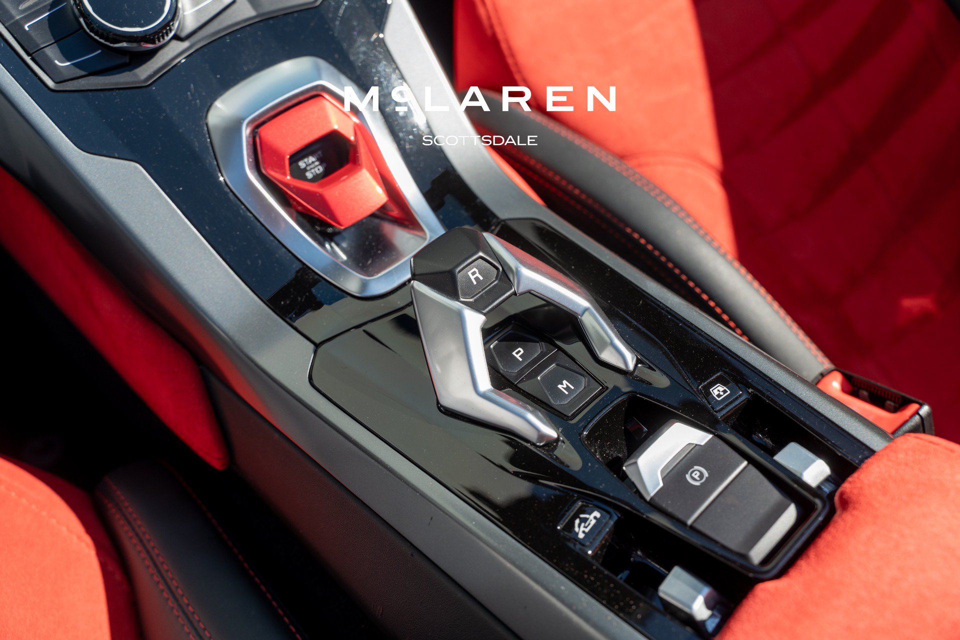 Used 2018 Lamborghini Huracan LP 580-2 RWD image 16