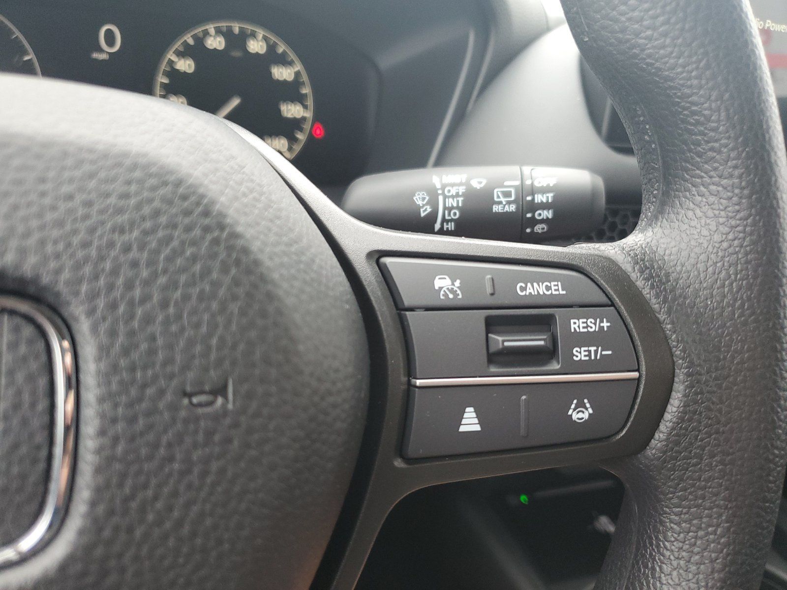 Used 2027 Honda HR-V LX image 21