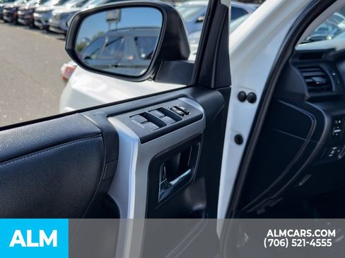 Used 2023 Toyota 4Runner SR5 AWD/4WD image 14